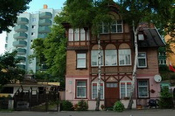 Polonia Privát Międzyzdroje, Esterno